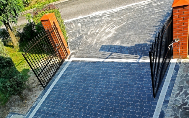 Podjazd i parking z kostki brukowej